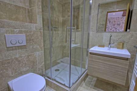 302-Appartement De Caractere Vieil Antibes Zewnętrze zdjęcie